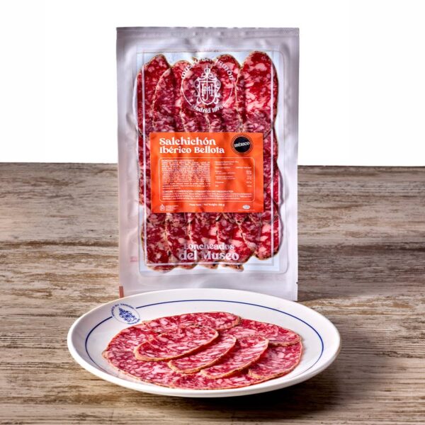 Salchichón ibérico de bellota loncheado del Museo del Jamón