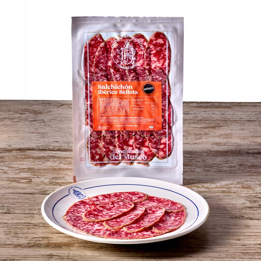 Salchichón ibérico de bellota loncheado del Museo del Jamón