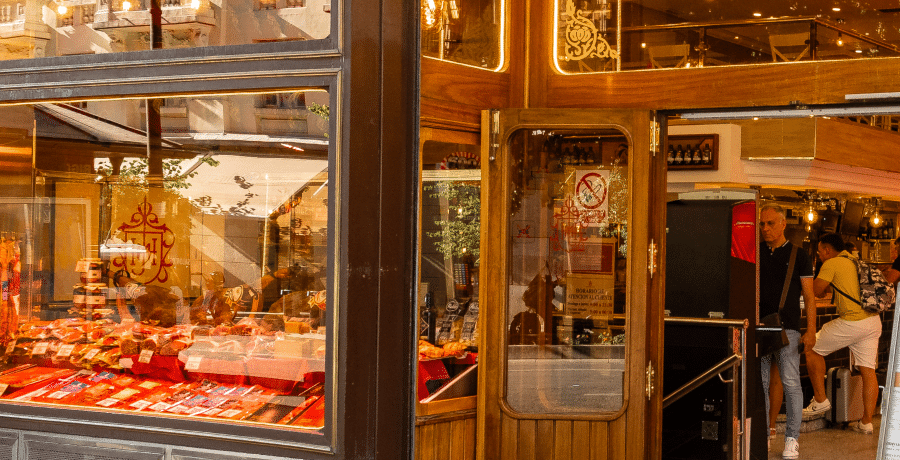 Entrance to Museo del Jamón restaurant on Calle Mayor in Madrid